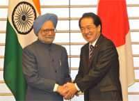 The Prime Minister, Dr. Manmohan Singh meeting the Prime Minister of Japan, Mr. Naoto Kan in Tokyo, Japan 